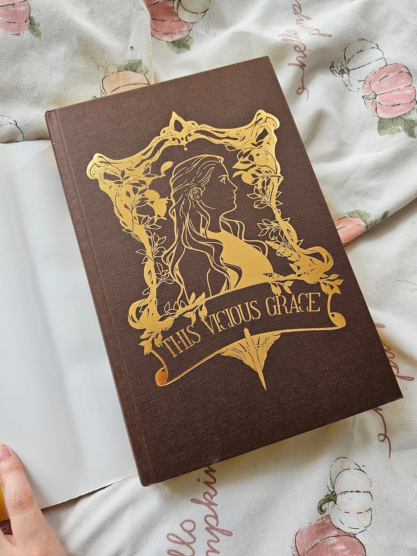 Faiyloot This Vicious Grace By Emily Theide