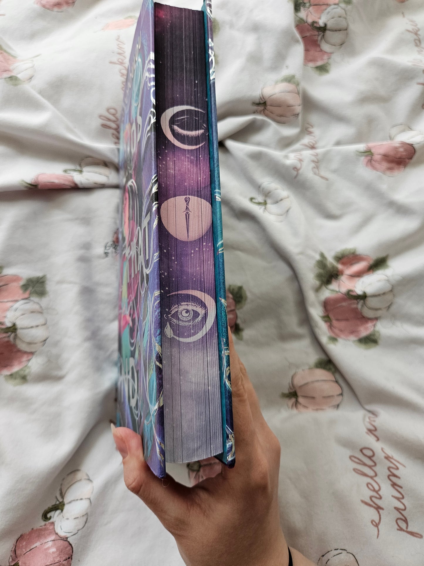 Fairyloot Threads That Bind By Kika Hatzopoulou
