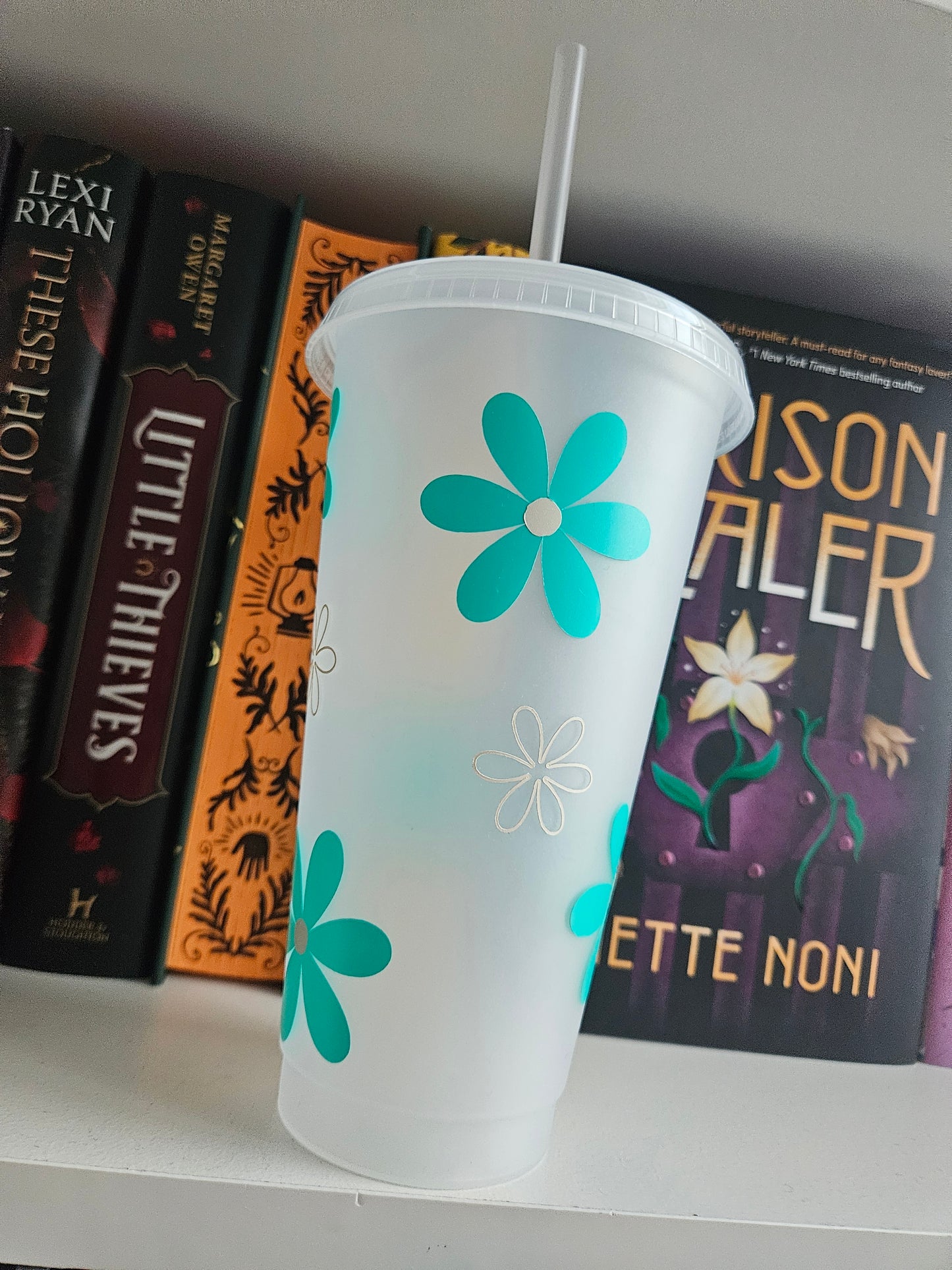 Turquoise And White Flower Frosted Cold Cup